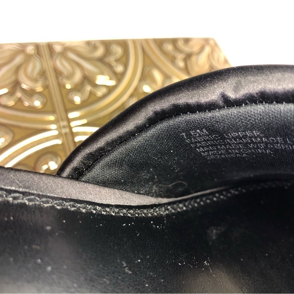 Gianni Bini Black Satin Floral Platform Shoes size 7.5 NWOT - Picture 14 of 16